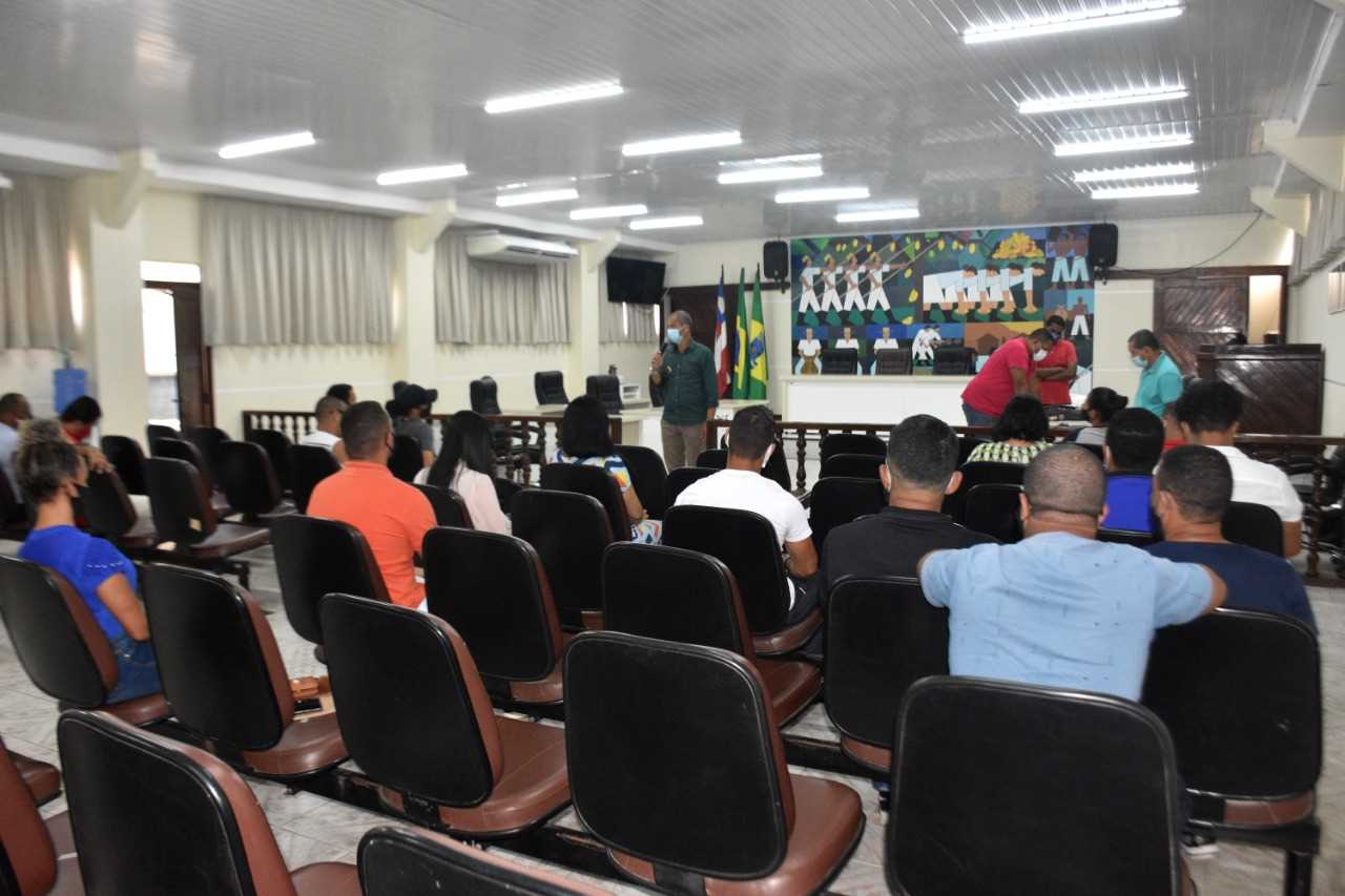 Camacã: Secretaria de Educação e Cultura dá posse aos conselheiros e realiza eleição
